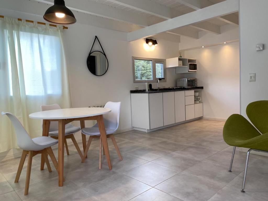Mosqueteras Duplex Alojamientos Patagonicos Villa La Angostura Bagian luar foto